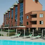 Rivoli Hotel 3*