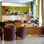 里沃利酒店 3* 里沃利