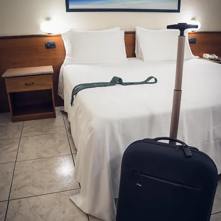 ホテル リボリ ホテル