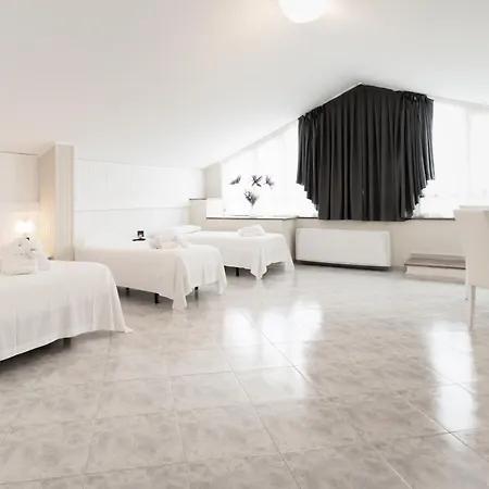 Rivoli Hotel 3*