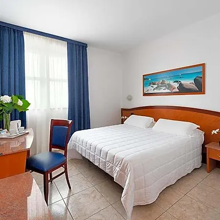 Rivoli Hotel 리볼리