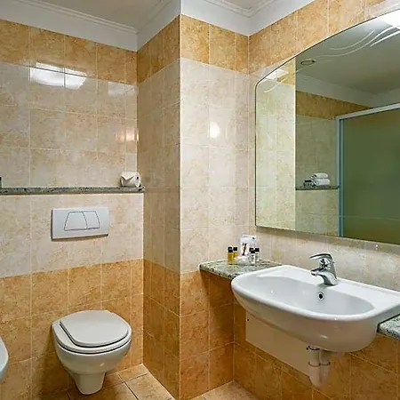 Rivoli Hotel Rivoli (Turin)