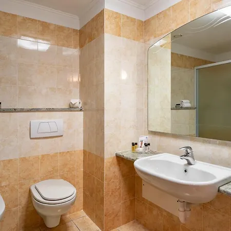 Rivoli Hotel 3* Rivoli (Turin)