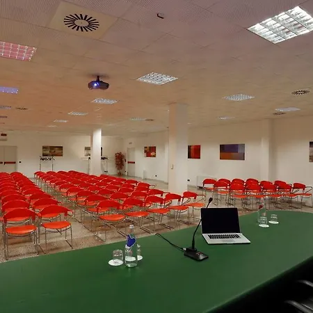 リボリ ホテル 3* リボリ