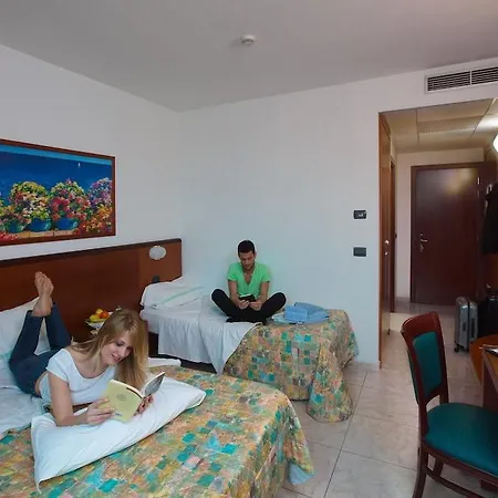 Rivoli Hotel