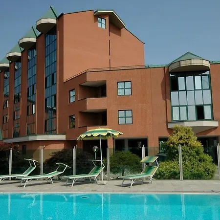 Rivoli Hotel 호텔 3*
